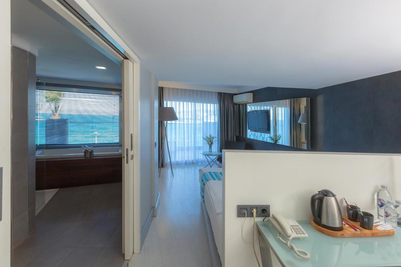 Efe Hotel Kuşadası Buitenkant foto