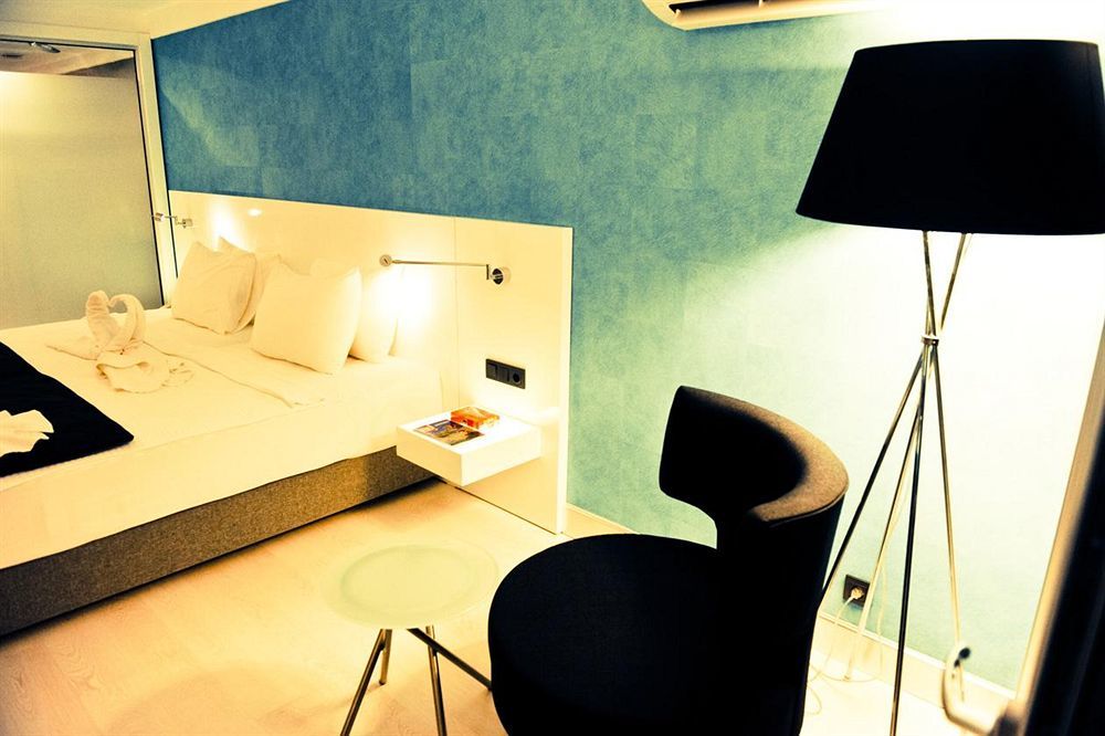 Efe Hotel Kuşadası Buitenkant foto