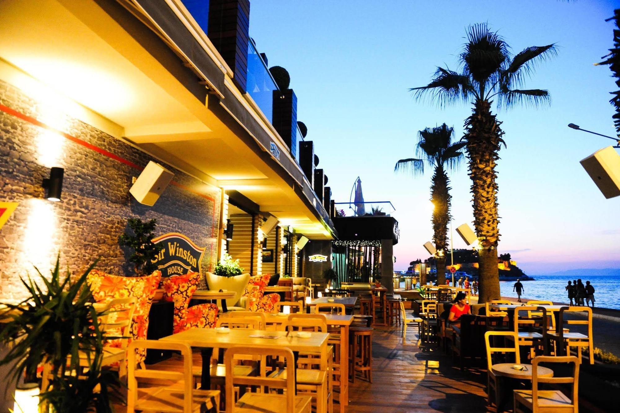 Efe Hotel Kuşadası Buitenkant foto