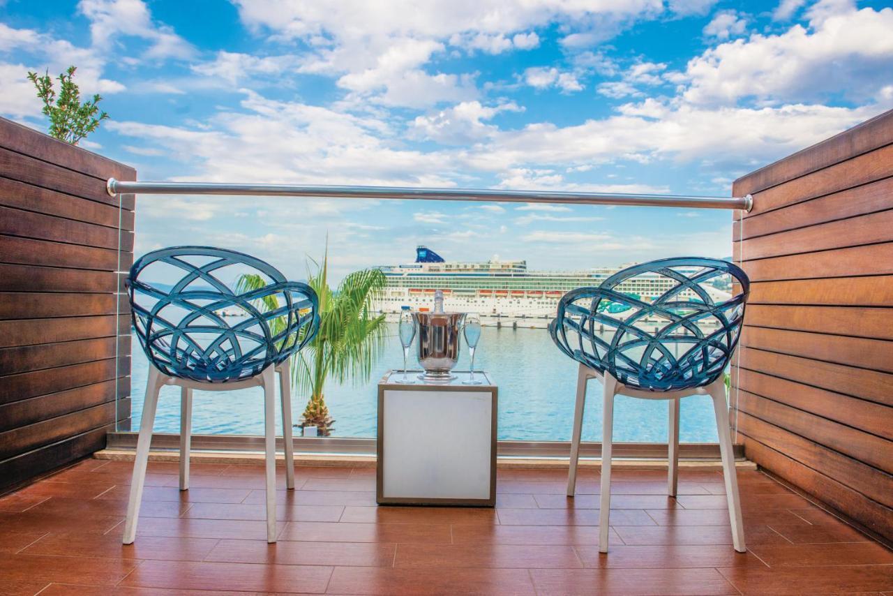 Efe Hotel Kuşadası Buitenkant foto